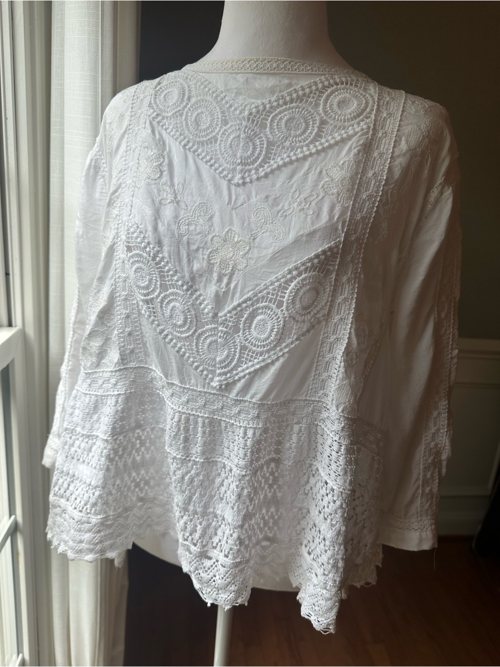 Kimchi Blue White Crochet & Lace Peasant Blouse